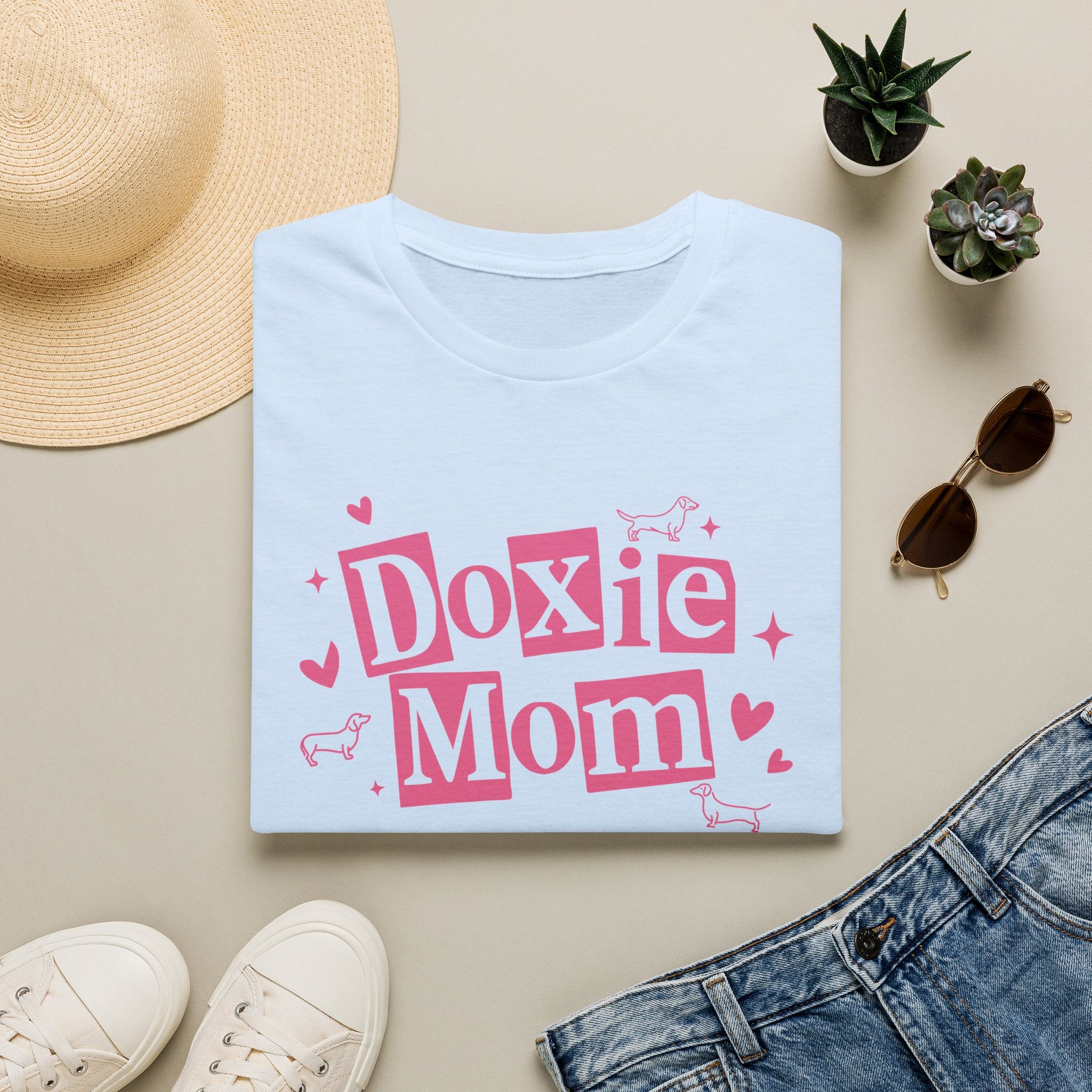 Doxie Mom T‑Shirt — Cute Pink Dachshund Mom Tee