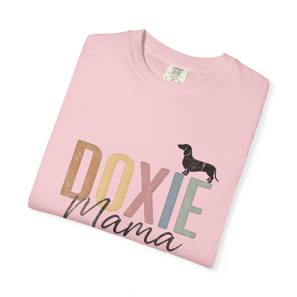 Retro Dachshund Mom Tee